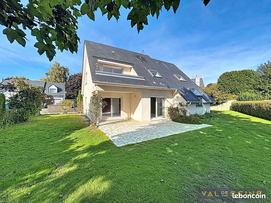 Maison 5 pièces 121 m² · à Bois-Guillaume · 121 m² · 375 000 €