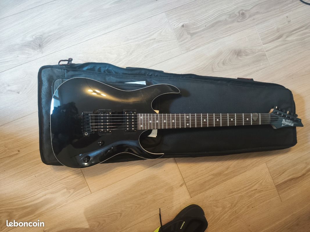 Pack complet guitare électrique Ibanez + ampli + effets + clavier MIDI (image 1)