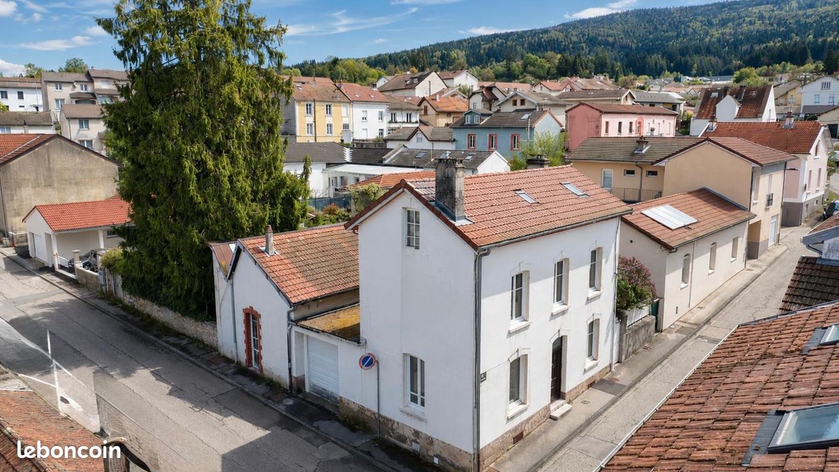 Maison 4 pièces 96 m² · à Oyonnax · 96 m² · 162 000 €
