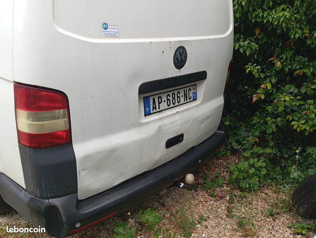 VW transporter t5 (image 3)