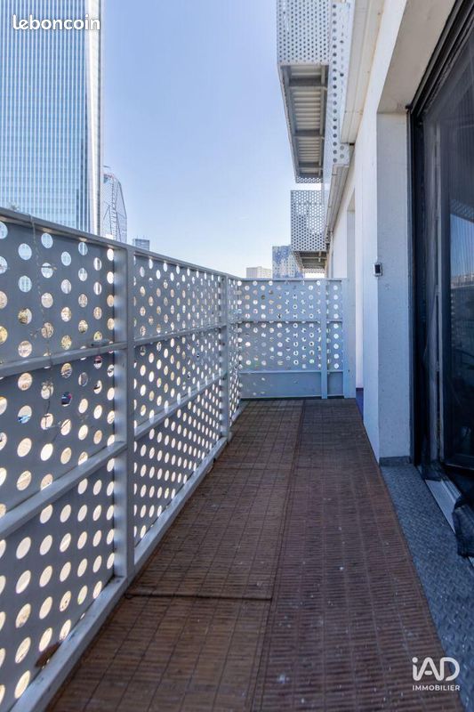 Studio 1 pièce 31 m² (image 2)