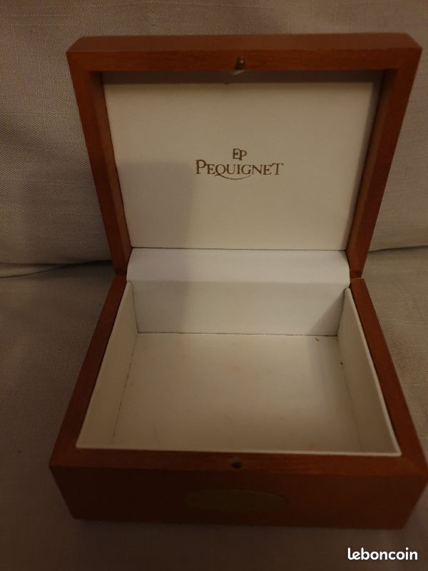 Ecrin bois precieux emile pequignet pour montre bijoux luxe (image 7)