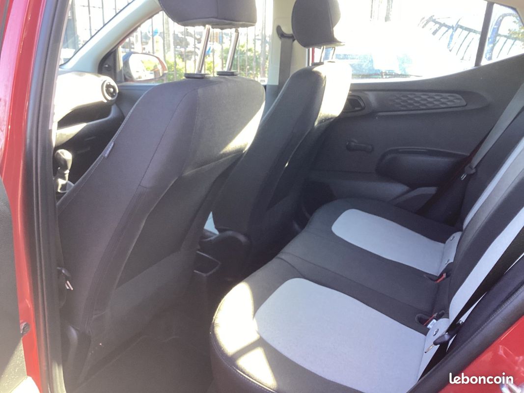 Hyundai i10 Initia ESSENCE (image 15)