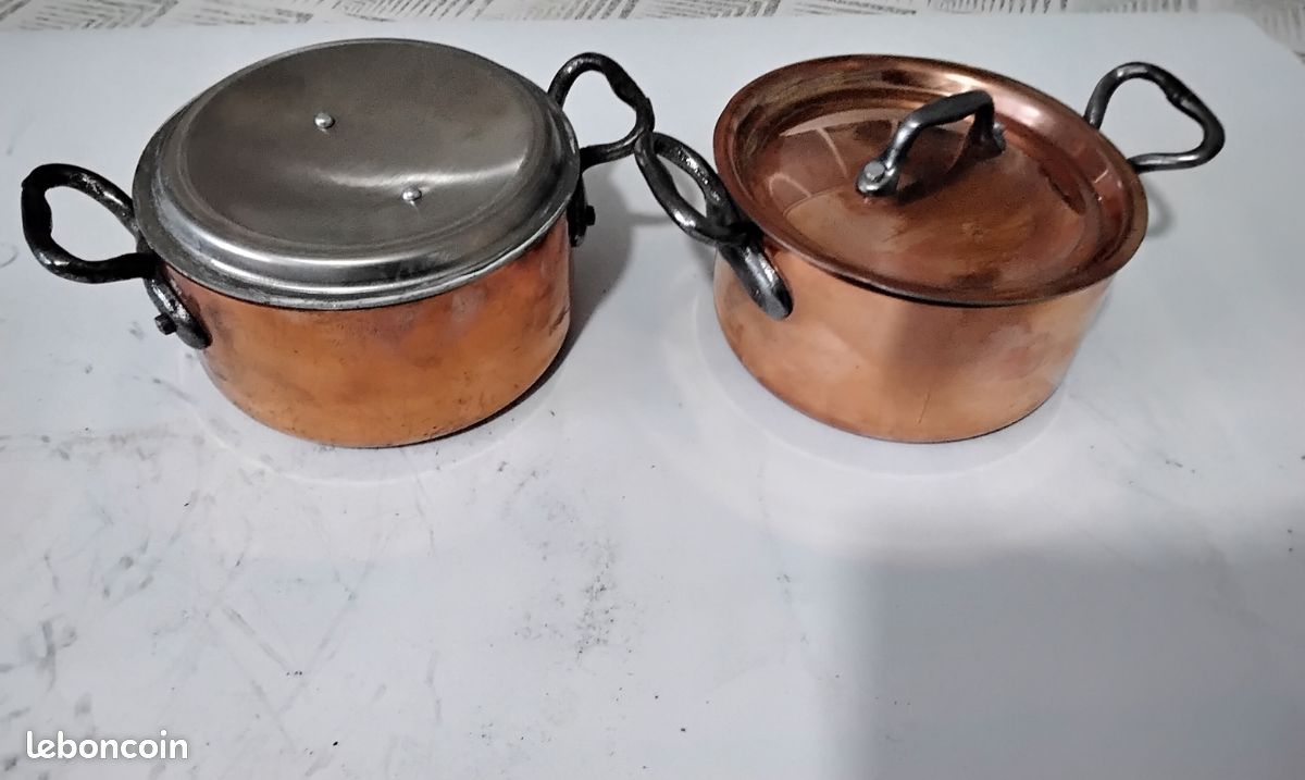 Cocotte ancienne en cuivre (image 3)