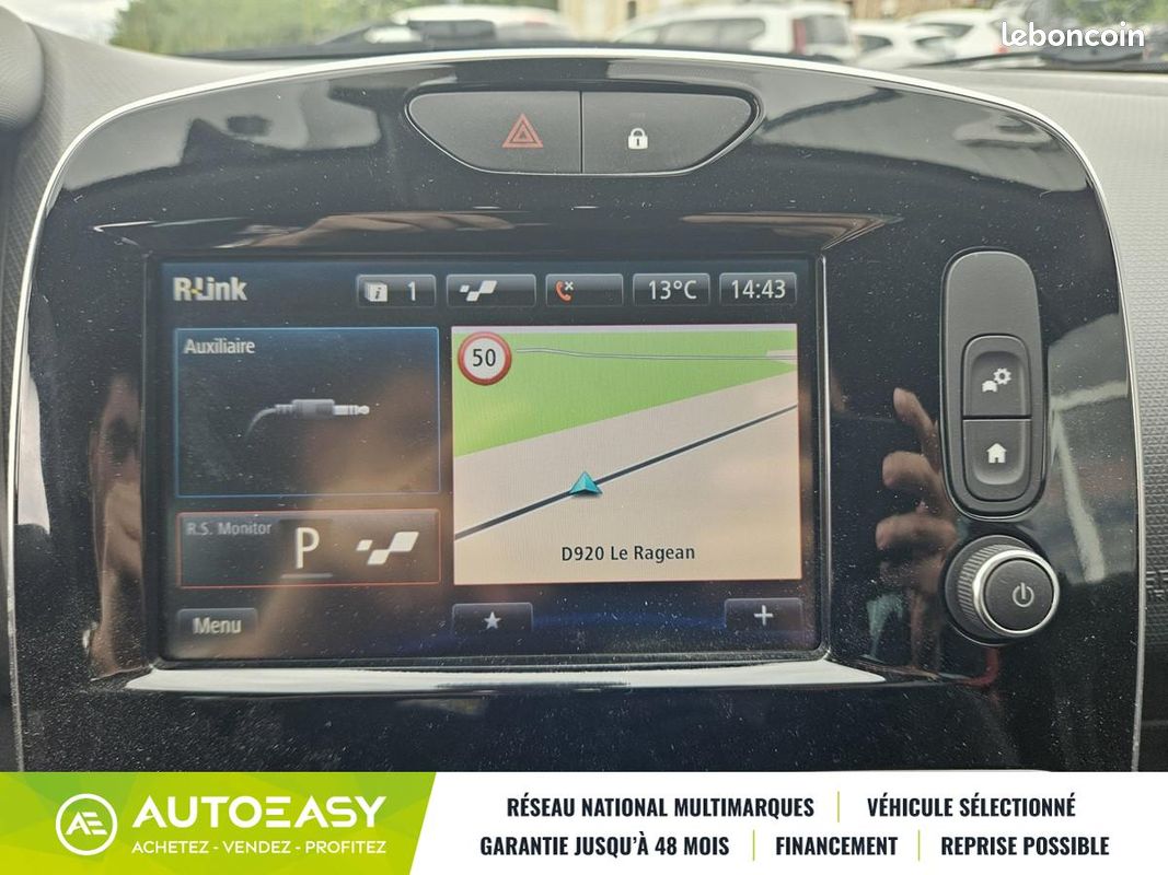 Renault Clio IV RS 1.6 220 TROPHY EDC 6 RS18 AKRAPOVIC (image 14)