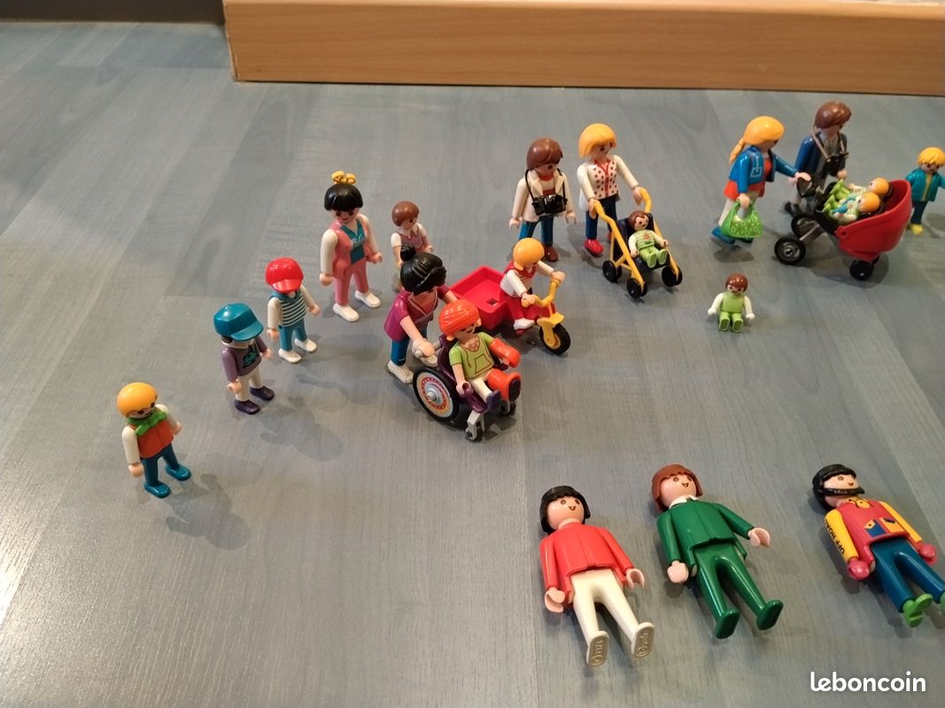 Lot figurine Playmobils (image 2)