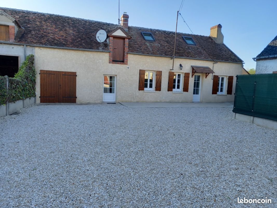 Maison 4 pièces 101 m² · à Pannes · 101 m² · 723 €/mois
