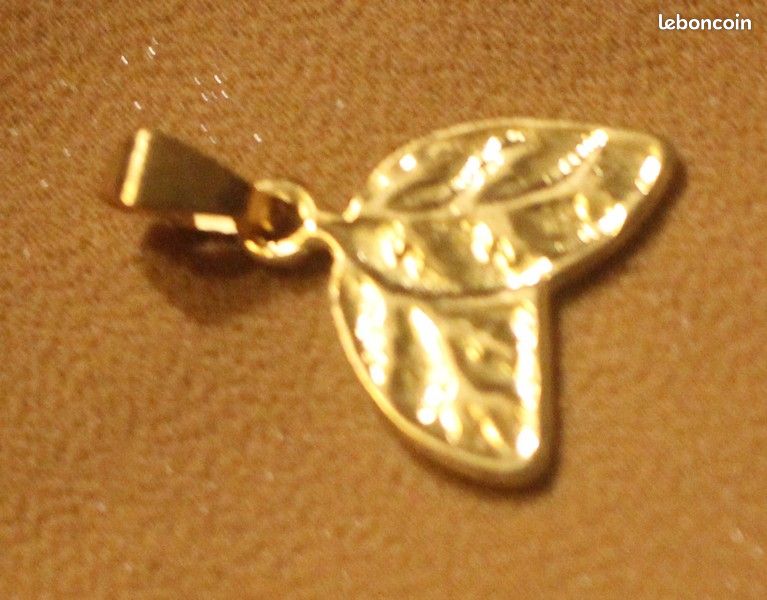#Pendentif doré 2 feuilles NEUF (image 2)