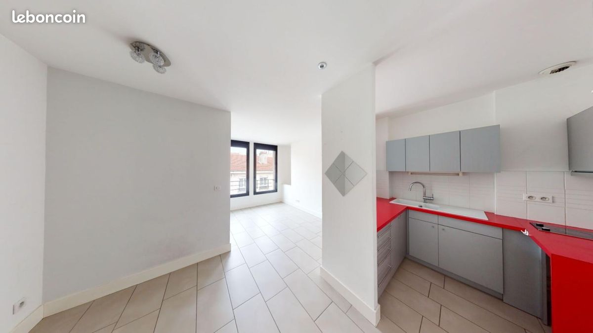 Appartement 2 pièces 38 m² · à Saint-Étienne · 38 m² · 490 €/mois