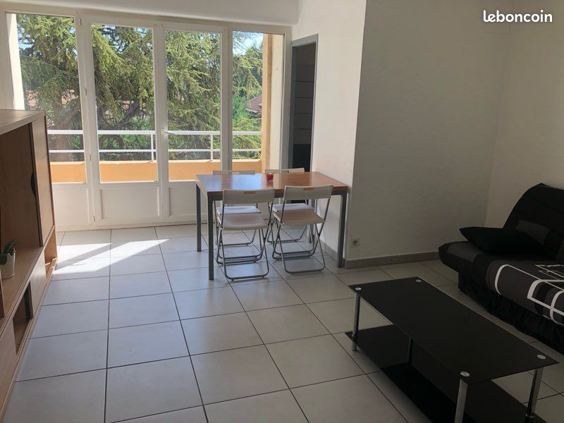 Appartement 1 pièce 28 m² · à Avignon · 28 m² · 500 €