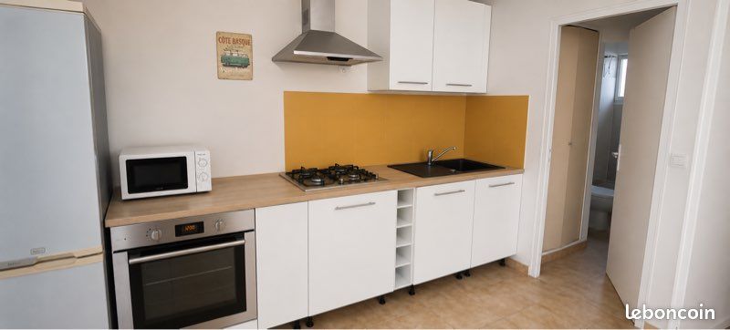 Appartement 2 pièces 32 m² · à Saint-Chamas · 32 m² · 642 €