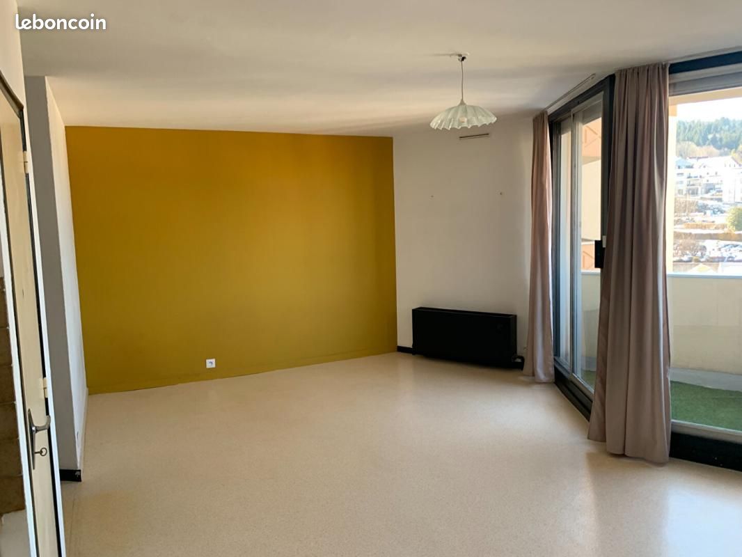 Appartement 1 pièce 34 m² · à Pontarlier · 34 m² · 530 €/mois