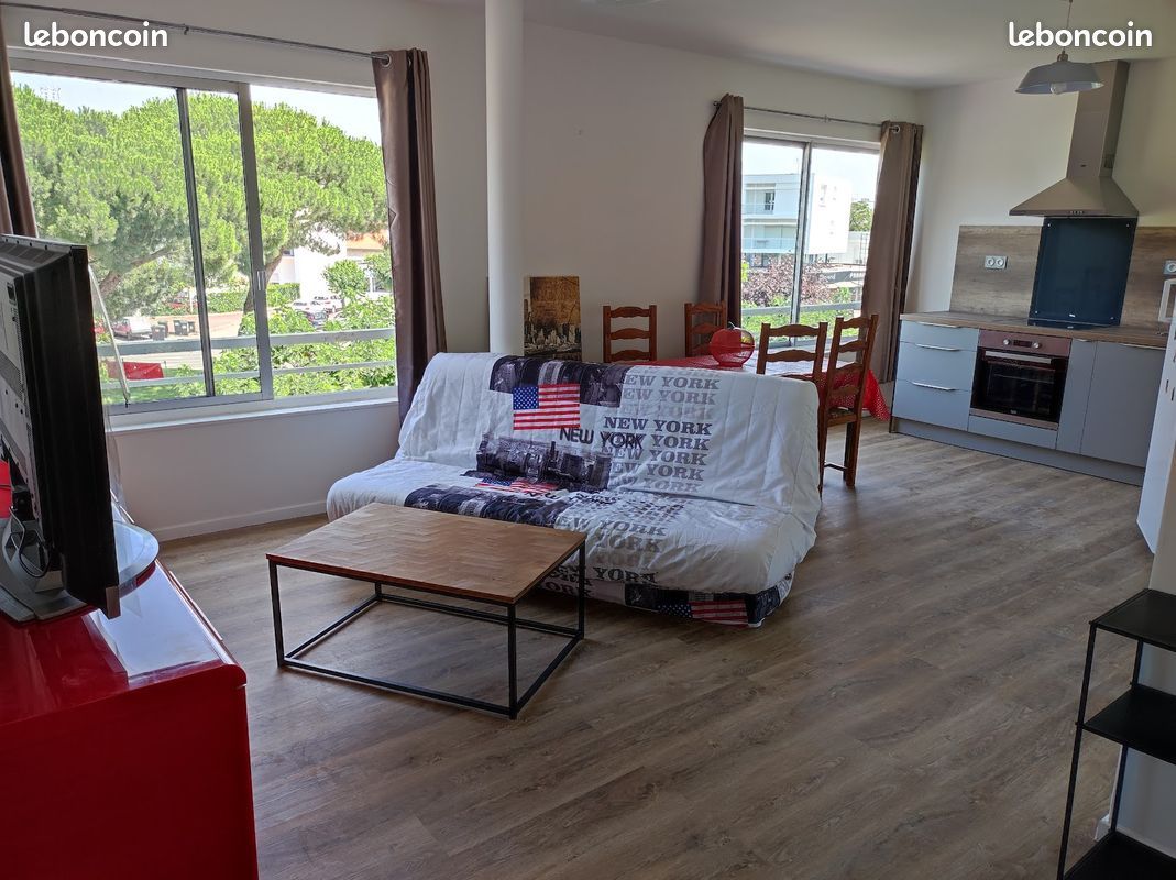 Appartement 4 pièces 75 m² · à Royan · 75 m² · 900 €