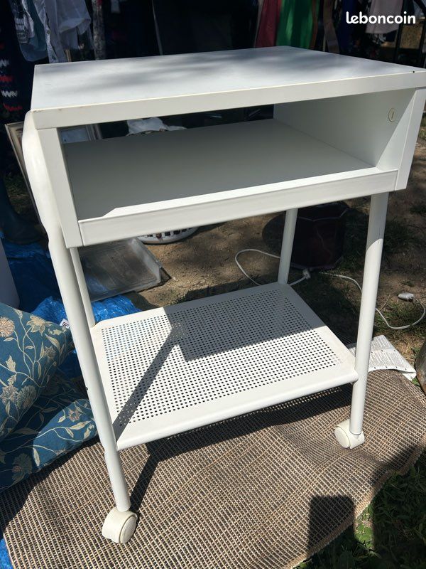 Table de chevet (image 2)