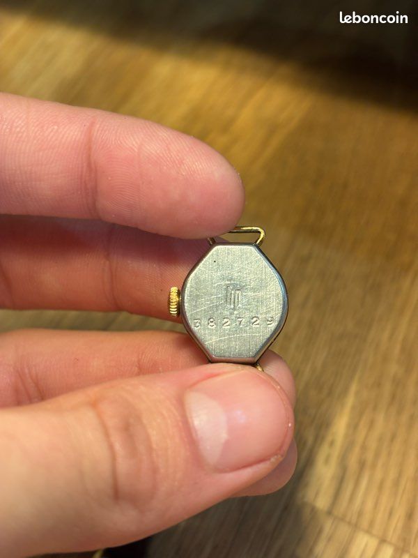 Boîtier De Montre Vintage LIP R017 En Plaqué Or - Pour Collection Ou Réparation