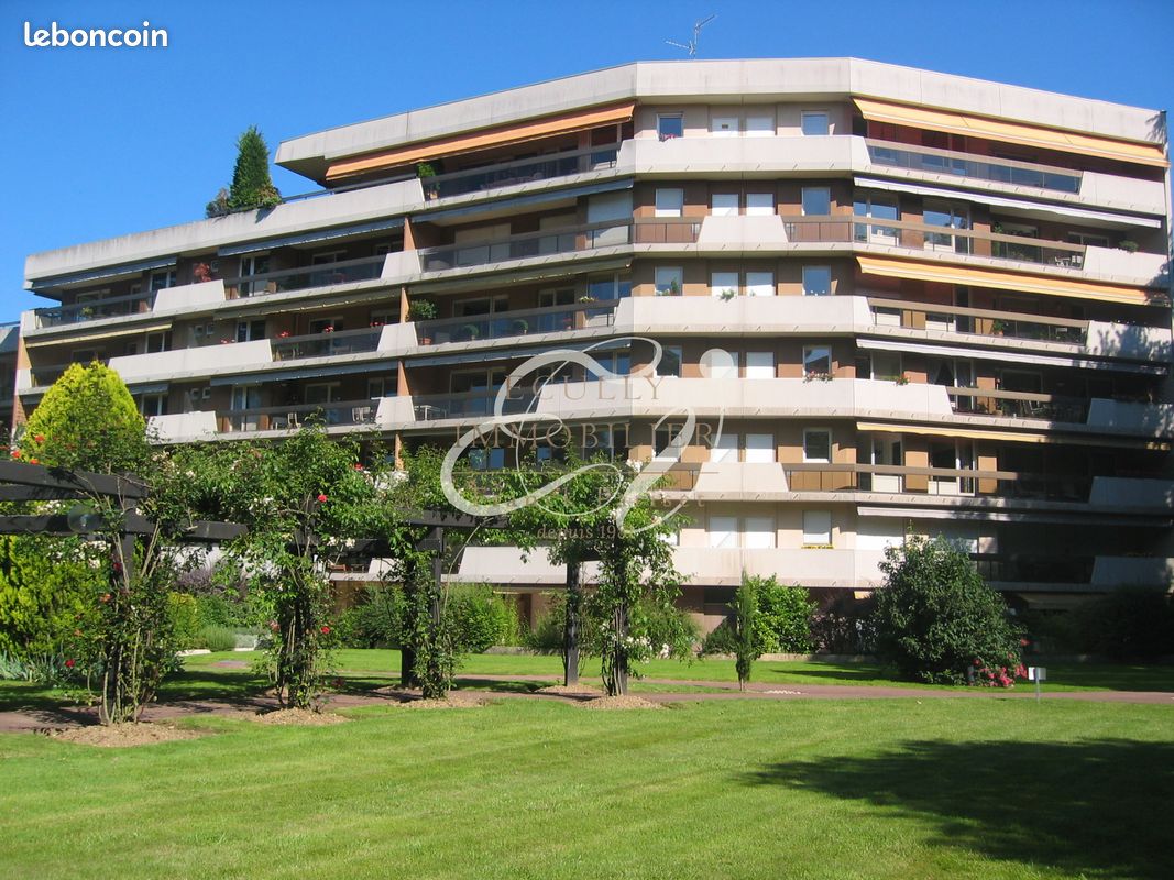 Appartement 3 pièces 84 m² · à Écully · 84 m² · 1 590 €