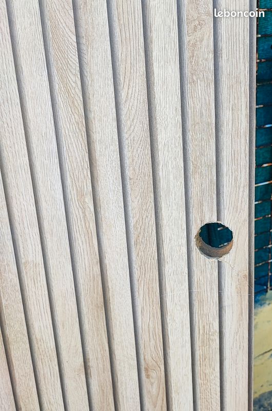 Portes avec son cadre Léon ajustables neuves, jamais posées et encore dans leur emballage d’origine (image 3)