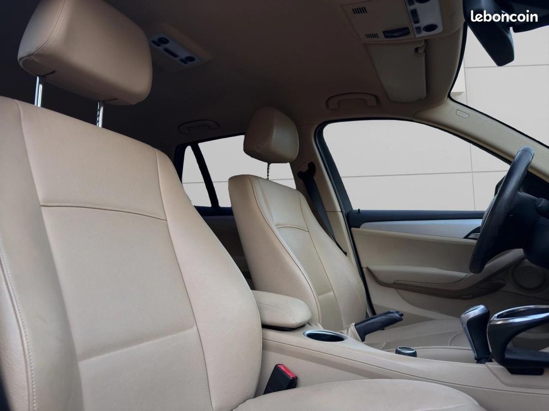 Bmw X1 18 D 145 LOUNGE SDRIVE (image 14)