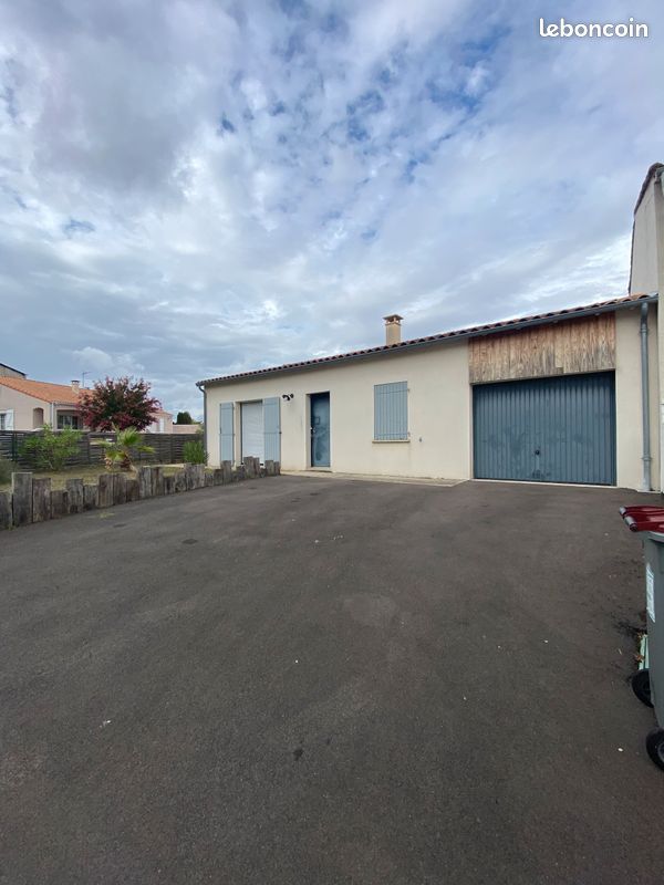 Maison 3 pièces 75 m² · à Magné · 75 m² · 890 €/mois
