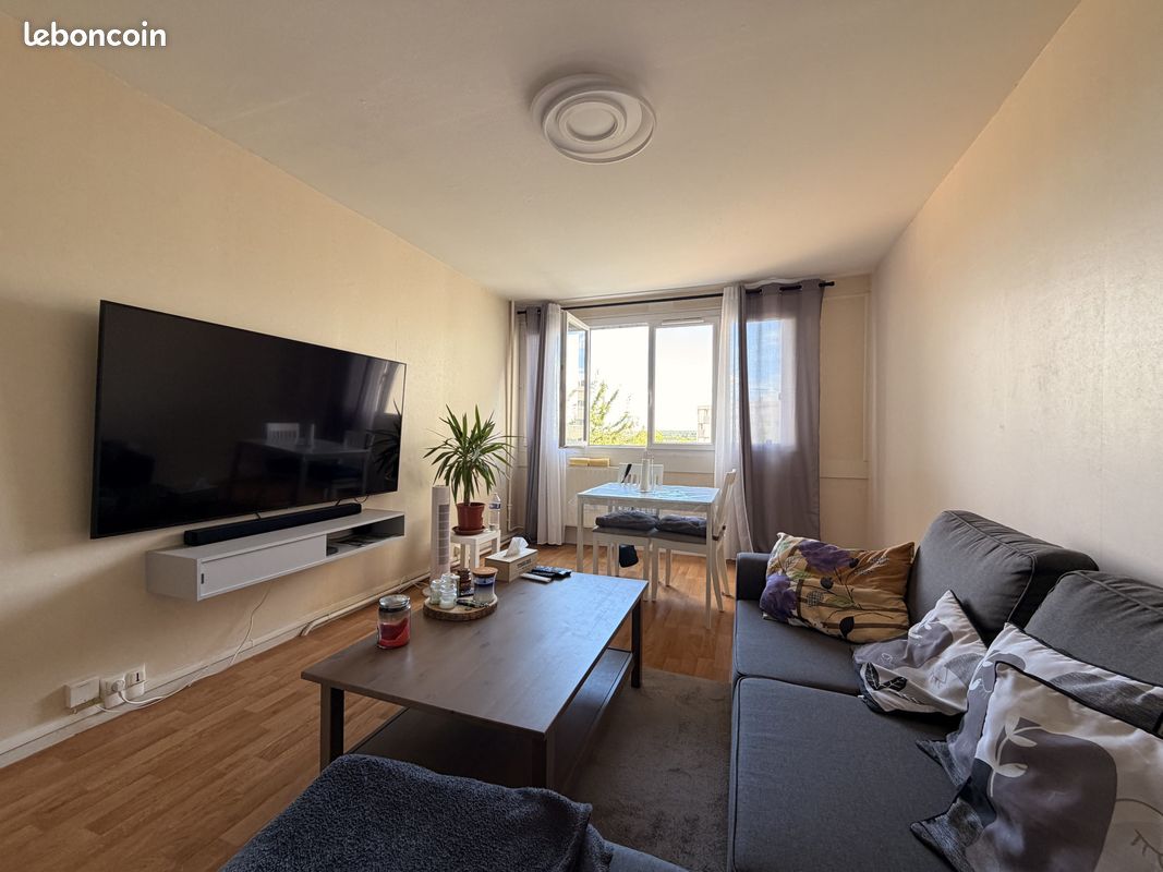 Appartement 3 pièces 64 m² · à Tillières-sur-Avre · 64 m² · 71 000 €