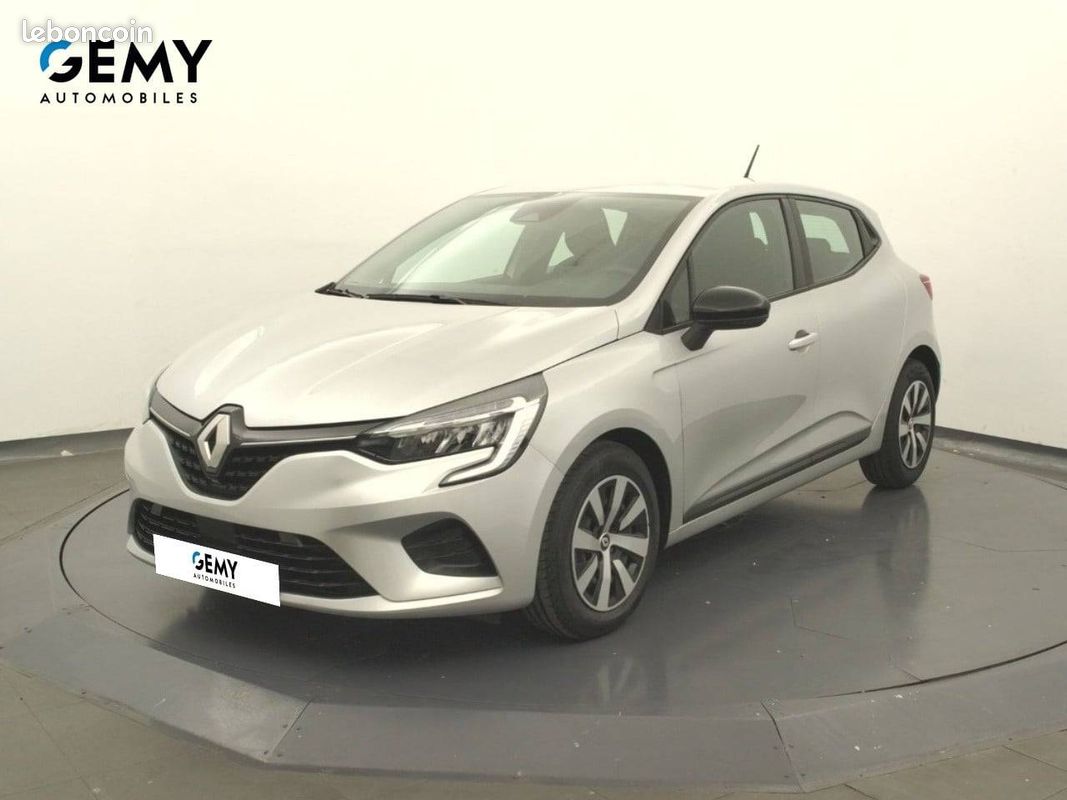 RENAULT Clio TCe 90 Equilibre (image 1)
