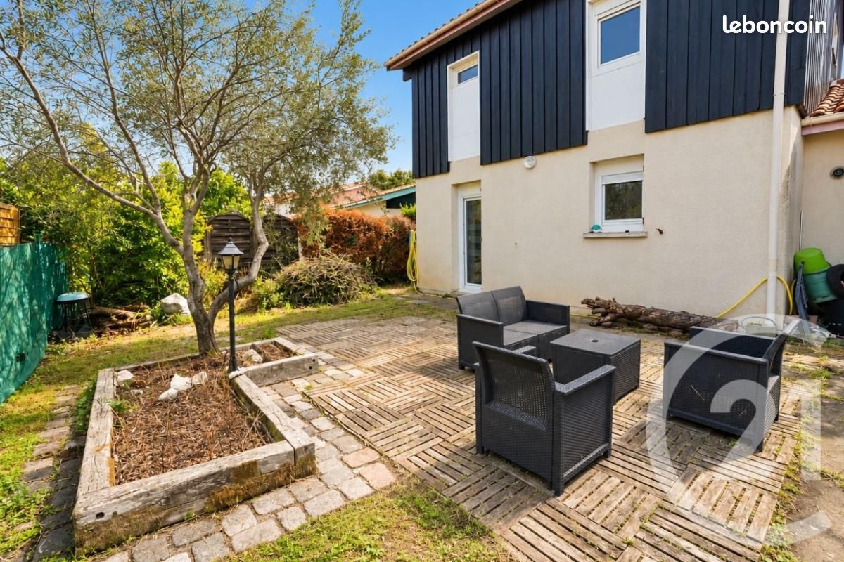 Maison 3 pièces 67 m² · à Mérignac · 67 m² · 250 000 €
