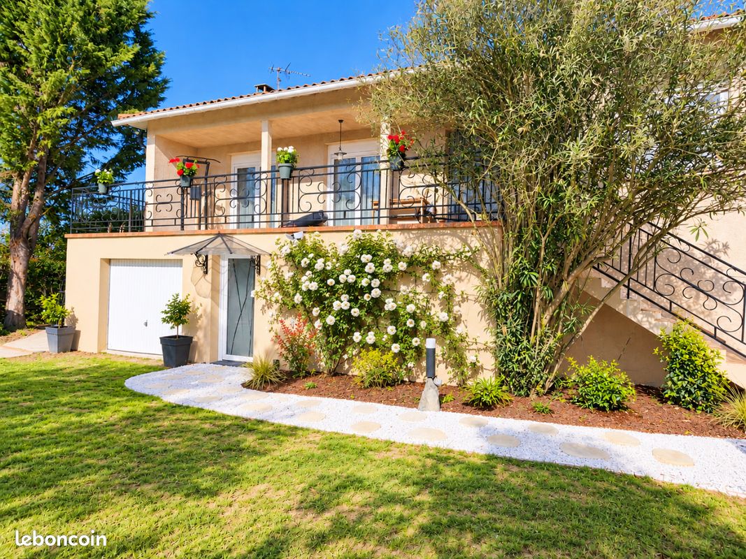 Maison 9 pièces 209 m² · à Gagnac-sur-Garonne · 209 m² · 439 000 €