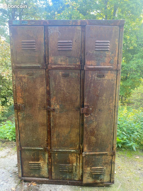 Armoire vestiaire (image 1)