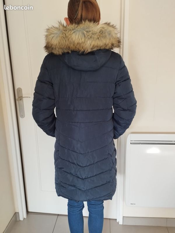 Manteau doudoune mi-longue bleu marine avec capuche chaude