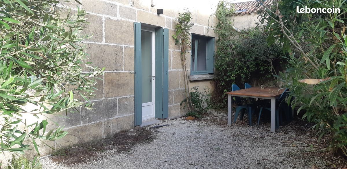 Maison 2 pièces 70 m² · à Angeac-Charente · 70 m² · 580 €/mois