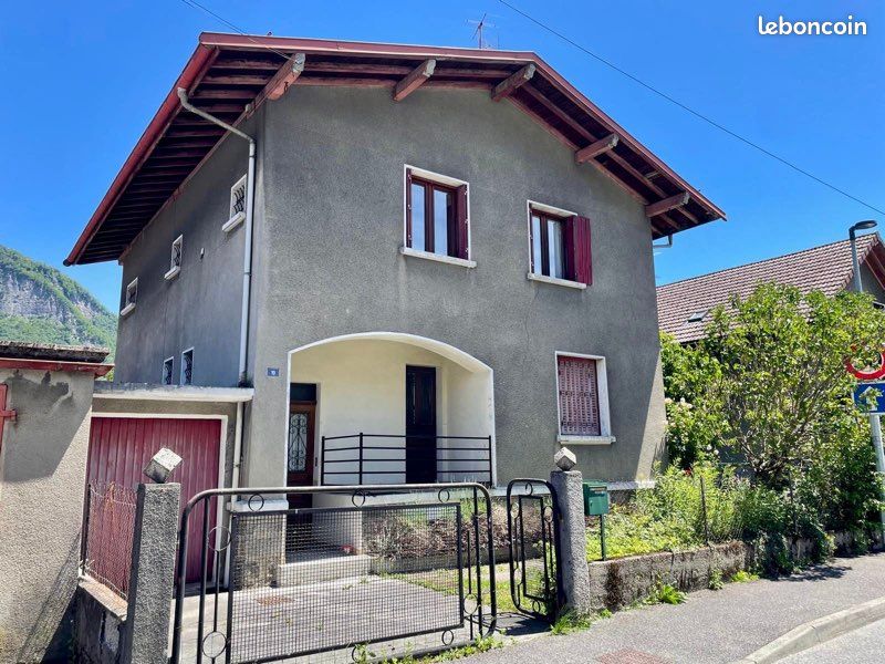 Maison 7 pièces 110 m² · à Sallanches · 110 m² · 395 000 €