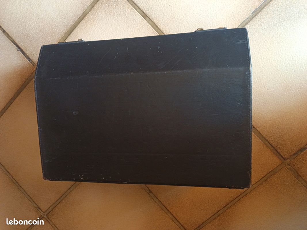 Ancienne Mallette de Médecin / Sacoche Rigide en Cuir Noir – Très Bon État (image 2)
