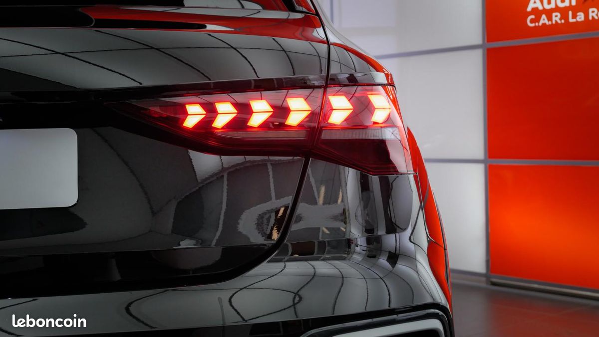 Audi A3 ALLSTREET TFSI e Hybride rechargeable 204 S tronic 6 Avus (image 5)