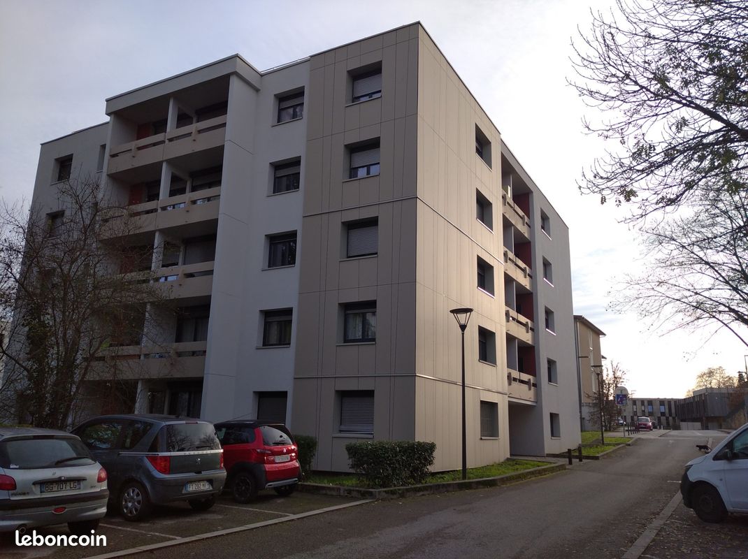 Appartement 4 pièces 61 m² · à Belley · 61 m² · 576 €/mois