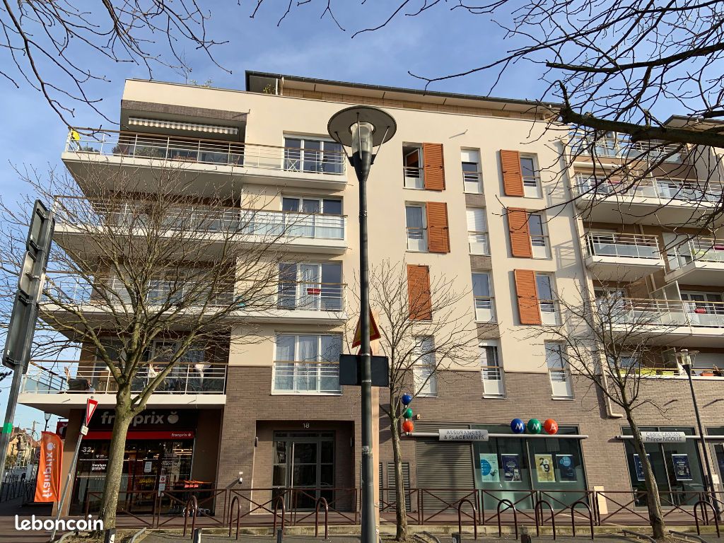 Appartement 2 pièces 47 m² · à Ermont · 47 m² · 980 €