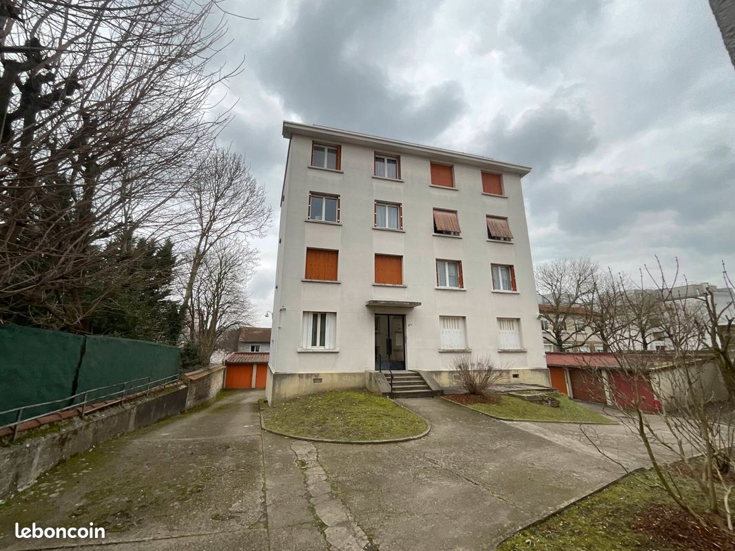 Appartement 2 pièces 35 m² · à Vitry-sur-Seine · 35 m² · 67 000 €