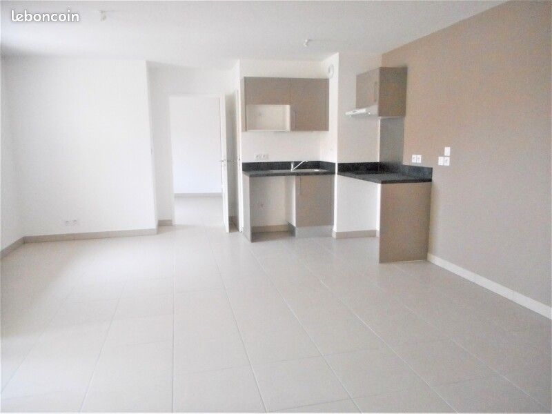 Appartement 2 pièces 48 m² · à Cogolin · 47,6 m² · 830 €/mois