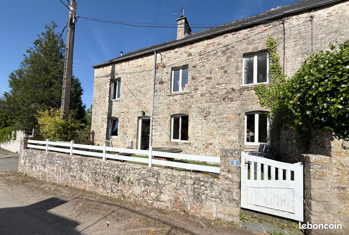 Maison 6 pièces 122 m² · à Golleville · 122 m² · 199 900 €