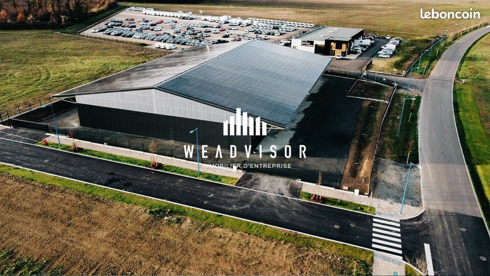 LOCAL D'ACTIVITE 300 m² BLÉRÉ (image 1)