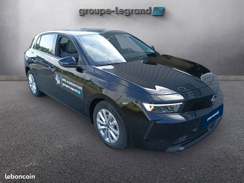 Opel Astra 1.2 Turbo 110ch (image 26)