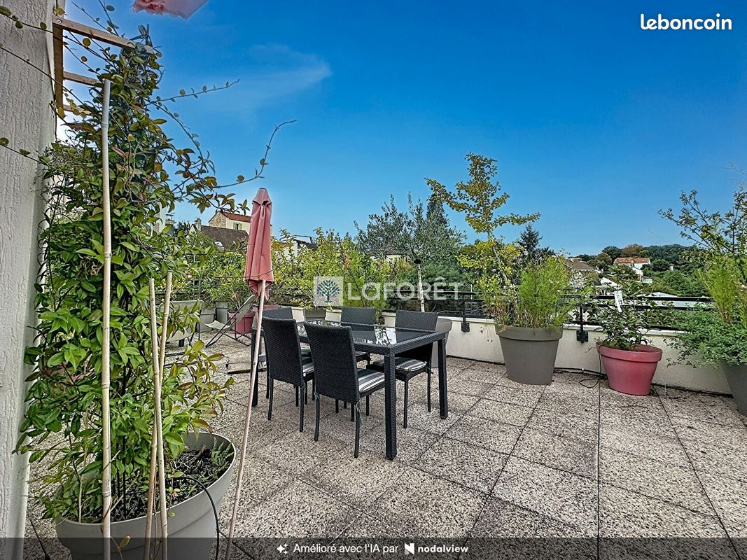 Appartement 6 pièces 146 m² · à Saint-Cyr-l'École · 146 m² · 630 000 €