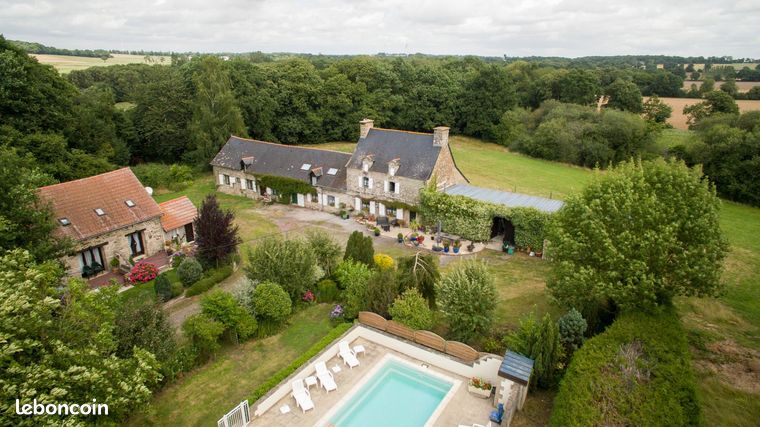 Maison 15 pièces 492 m²