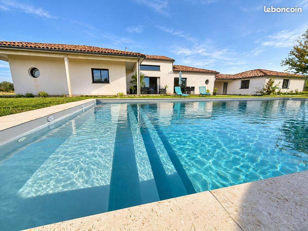 Maison 5 pièces 194 m² · à Cahors · 194 m² · 385 000 €