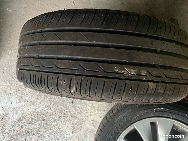 2 pneus avec deux jantes BMW (image 3)