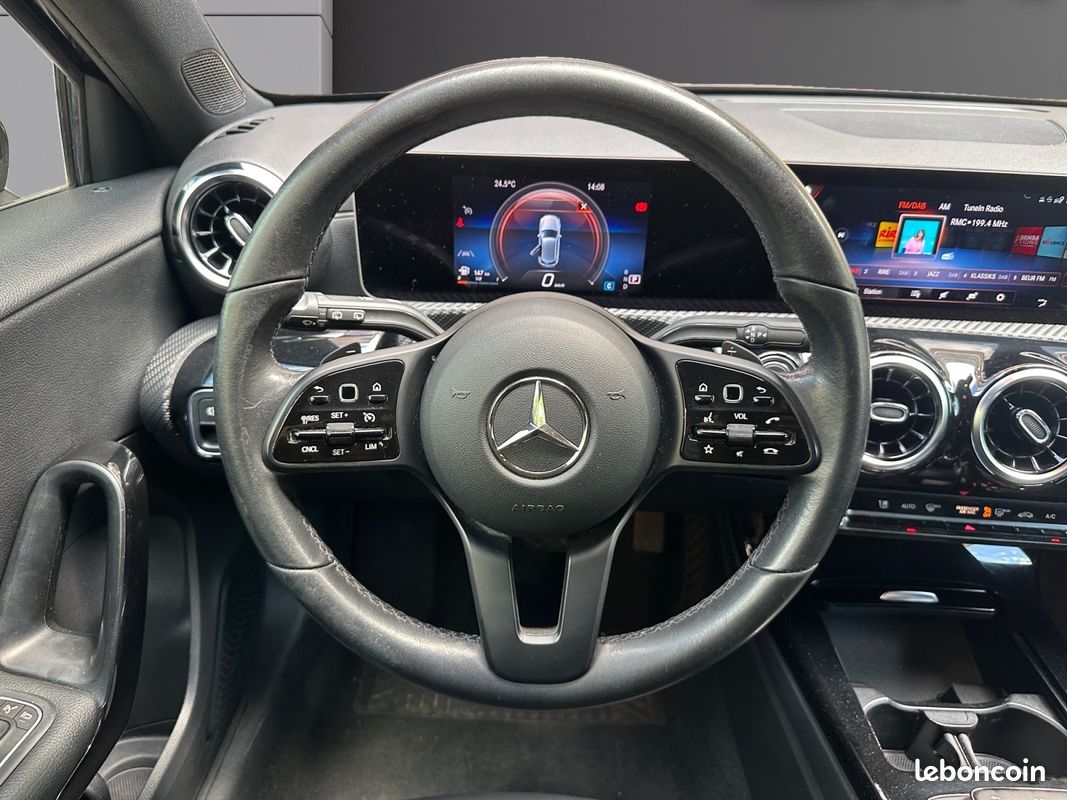 MERCEDES CLASSE A IV A180 D STYLE LINE 7G-DCT 116Ch Entretien complet Mercedes camera de recul Garantie 12 mois (image 13)