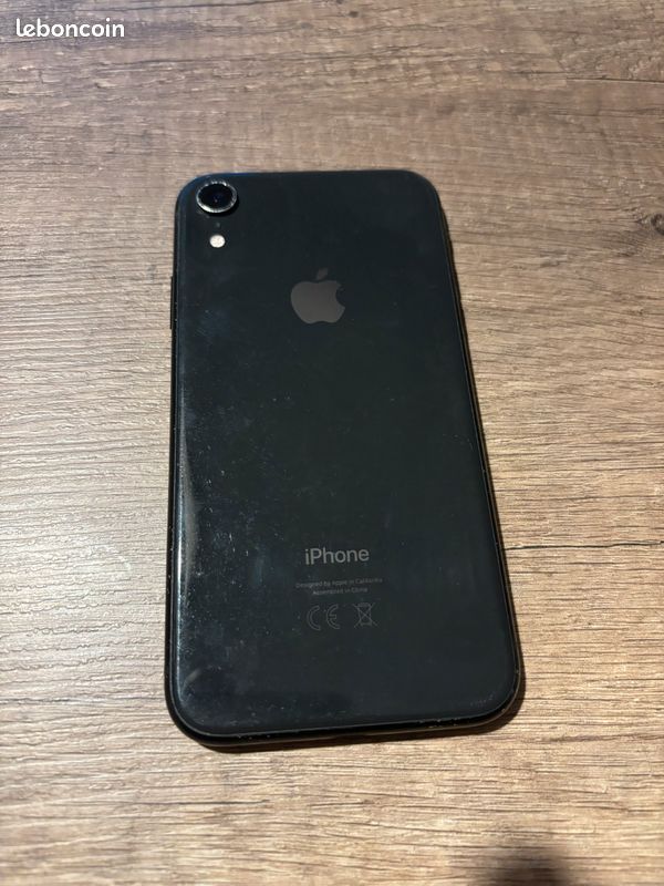 Vendre IPhone XR Noir (image 2)