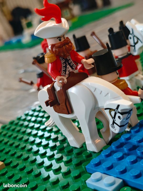 18 Fantassins De Ligne Français MINIFIGS 25mm – Peints Et Soclés, Premier Empire