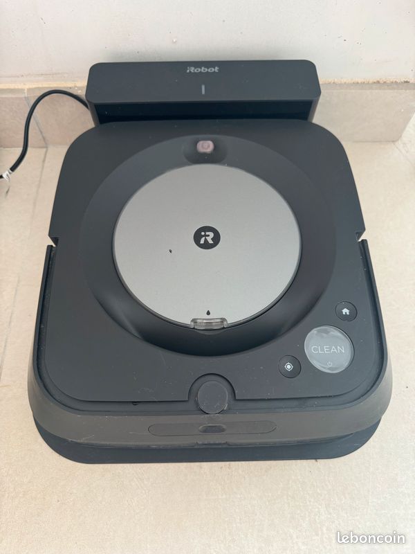 Lot irobot i7+ et braava jet M6 et leurs accessoires (image 5)