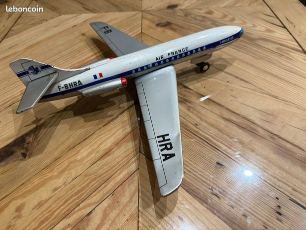 Avion Joustra neuf - Jeux & Jouets