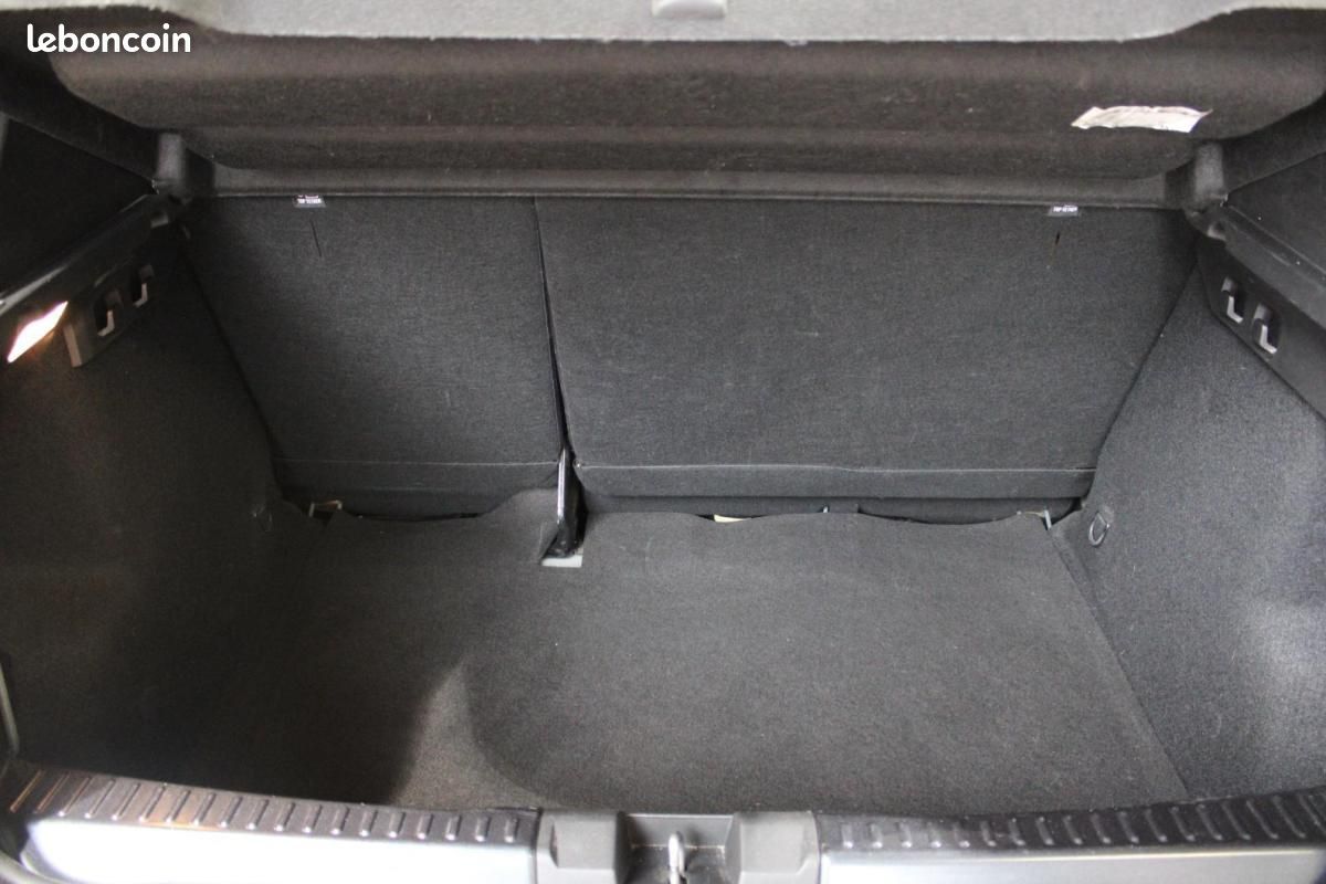 Dacia Sandero TCe 90 Stepway Confort (image 6)